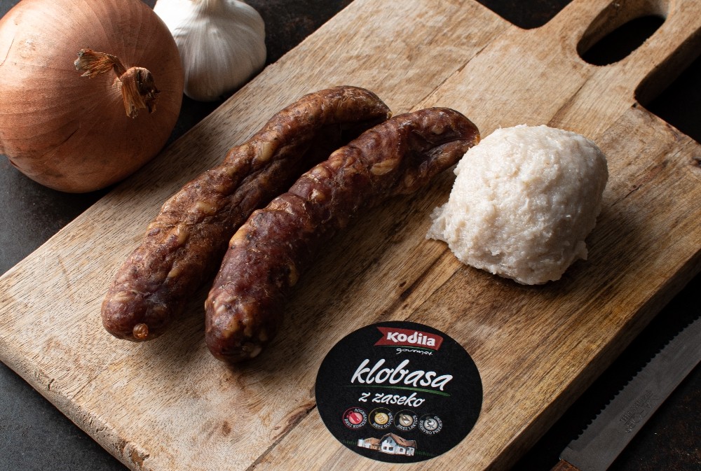 Klobasa sušena v zaseki