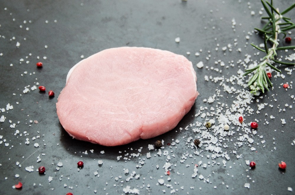 Svinjski kare brez kosti zrezek