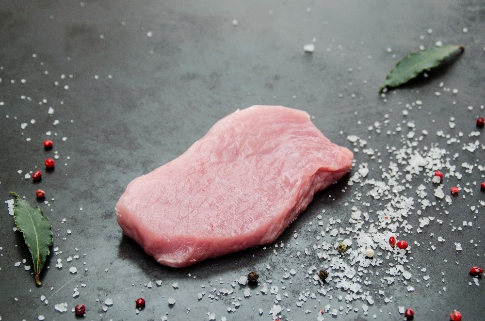 Svinjsko stegensko meso brez kosti – zrezki