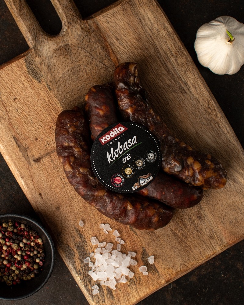 Klobasa sušena tris