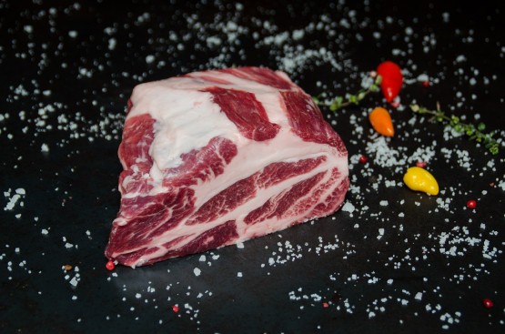 MANGALICA VRAT BREZ KOSTI - v kosu